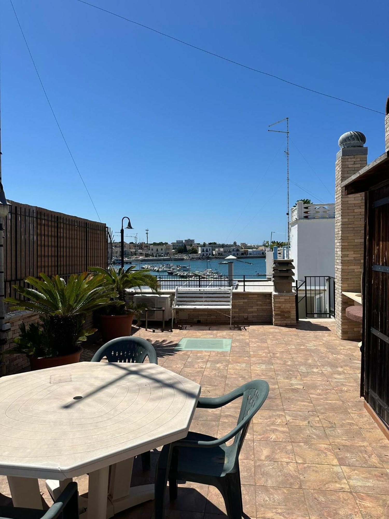 Fronte Porto Appartement *